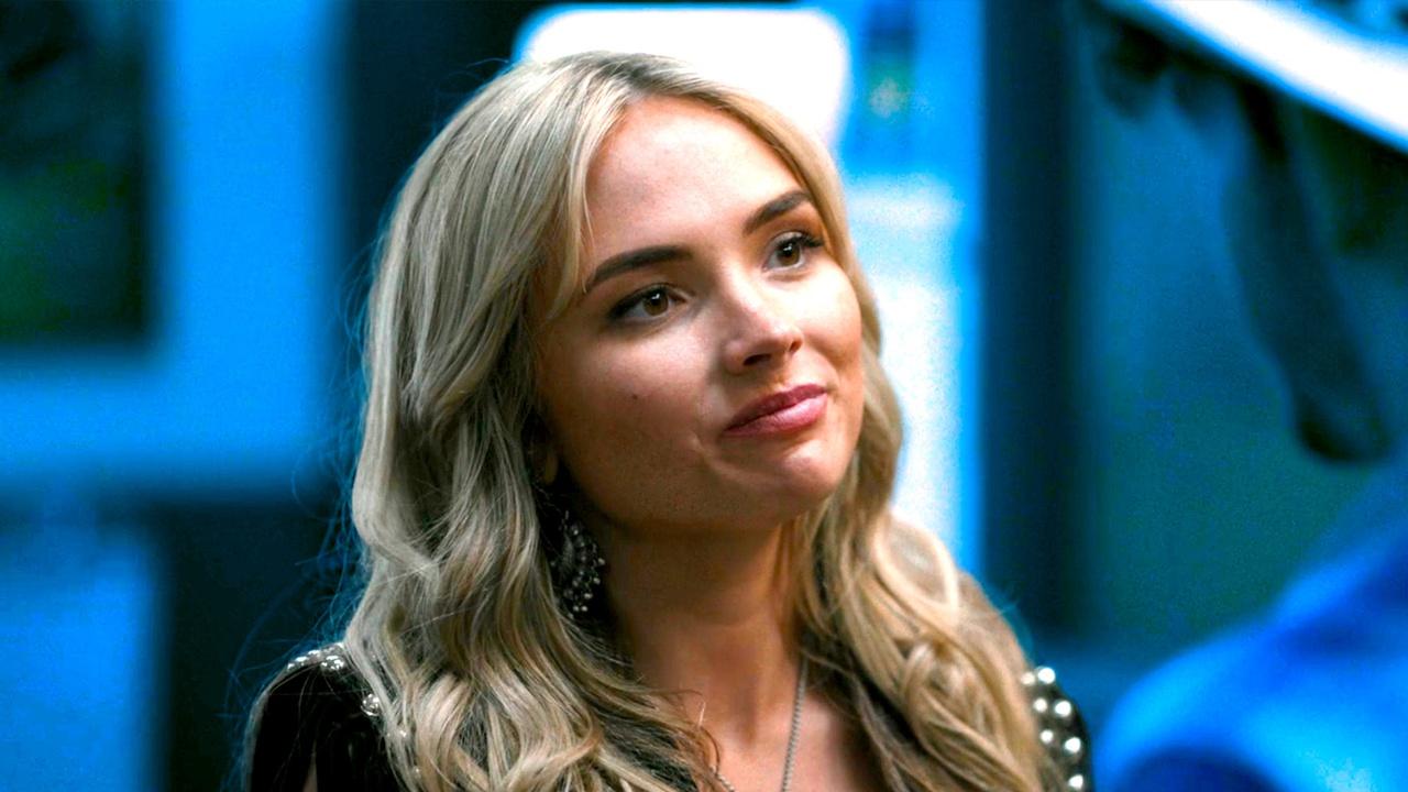 Natalie Alyn Lind estreia em Dutton Ranch, o novo spin-off de Yellowstone com personagens fortes e cenários do Texas