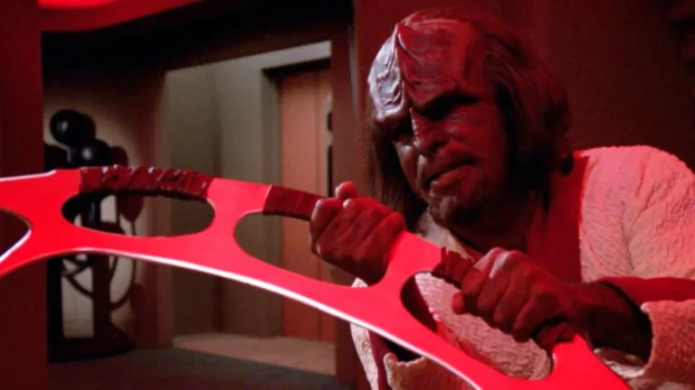 Por que Colecionáveis Klingon São o Tesouro dos Fãs de Star Trek