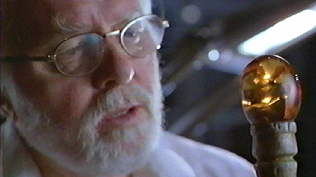 O que a adaptação de Jurassic Park revelou sobre as diferenças entre o livro de Crichton e o filme de Spielberg