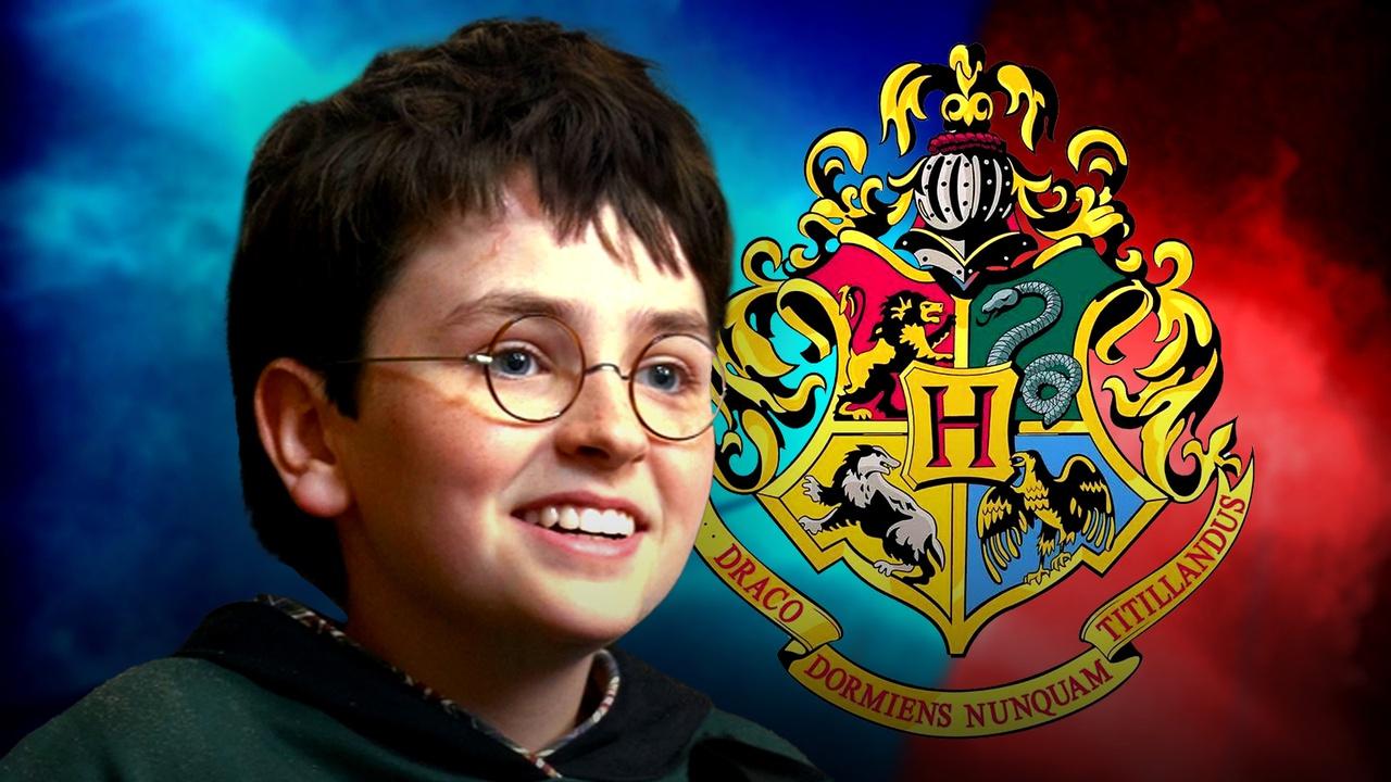 HBO apresenta novo logo de Hogwarts em reboot de Harry Potter e divide fãs