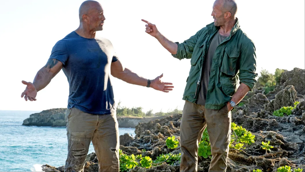 Novo destino de streaming para filme de ação de Dwayne Johnson e Jason Statham afasta a franquia Fast & Furious