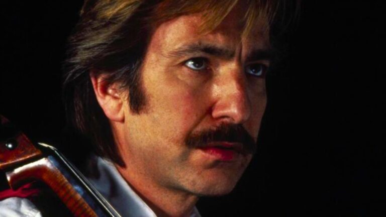 Filme esquecido de Alan Rickman revela seu talento para o romance sobrenatural
